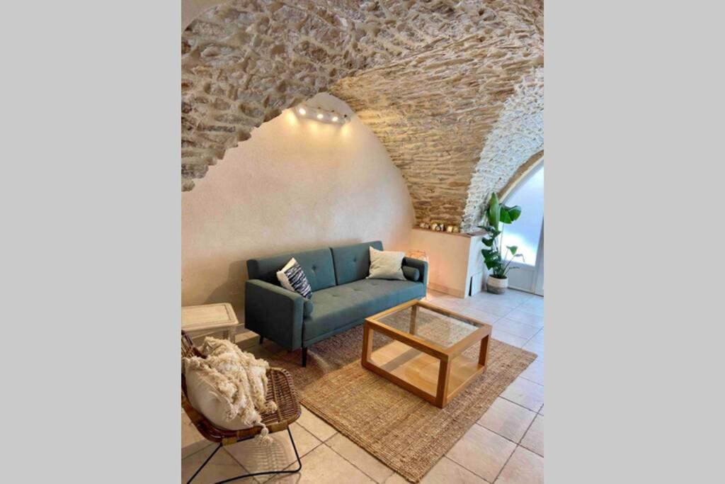 Superbe Appartement En Pierre Fraichement Renove Bernis 외부 사진